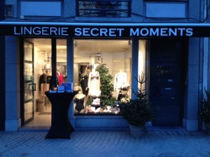 Lingerie Secret Moments